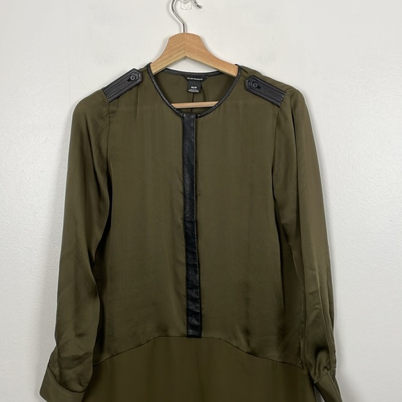 Club Monaco Womens XS Lamb Leather Trim Silk Popover Long Sleeve 1/2 Button Top - Picture 3 of 8